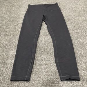 Lululemon - Wunder Train - size 8